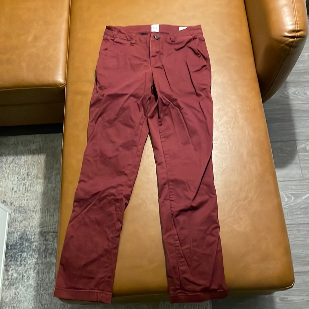 GAP girlfriend chino pant